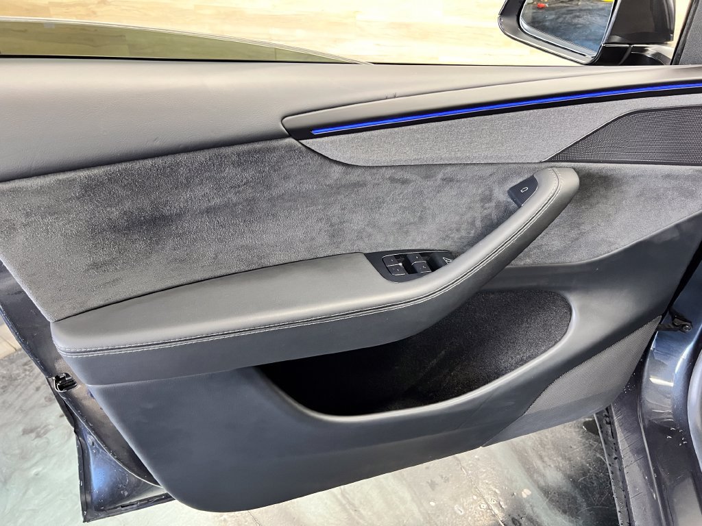 Used 2026 Tesla Model Y Long Range AWD/4WD image 23
