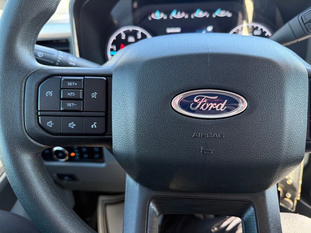 Used 2025 Ford F450 XLT image 25