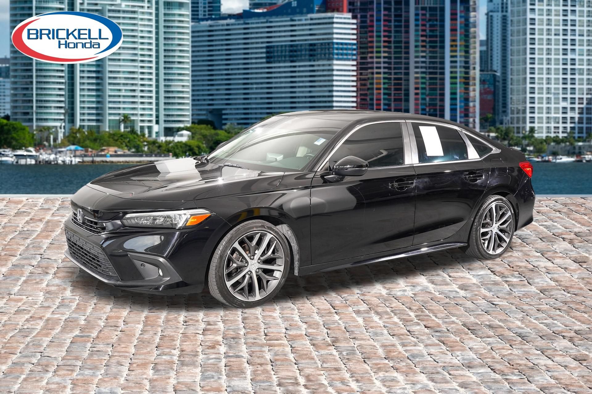 Used 2023 Honda Civic Touring image 4