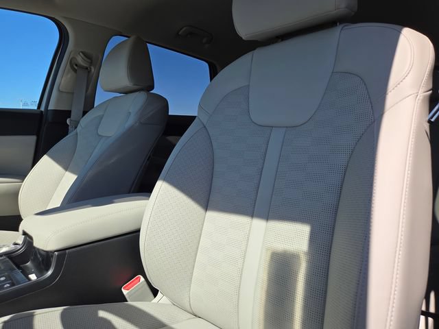 New 2025 Kia Sorento EX FWD image 11