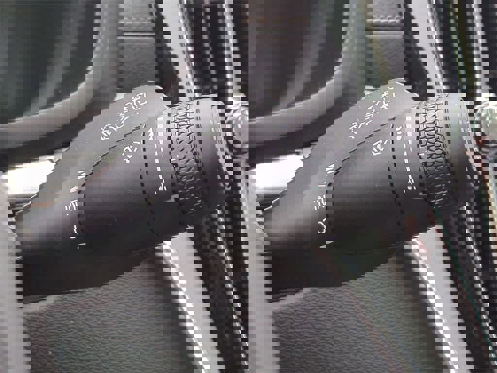 New 2026 Volvo V60 B5 Cross Country Ultra w/ Protection Package Premier image 27