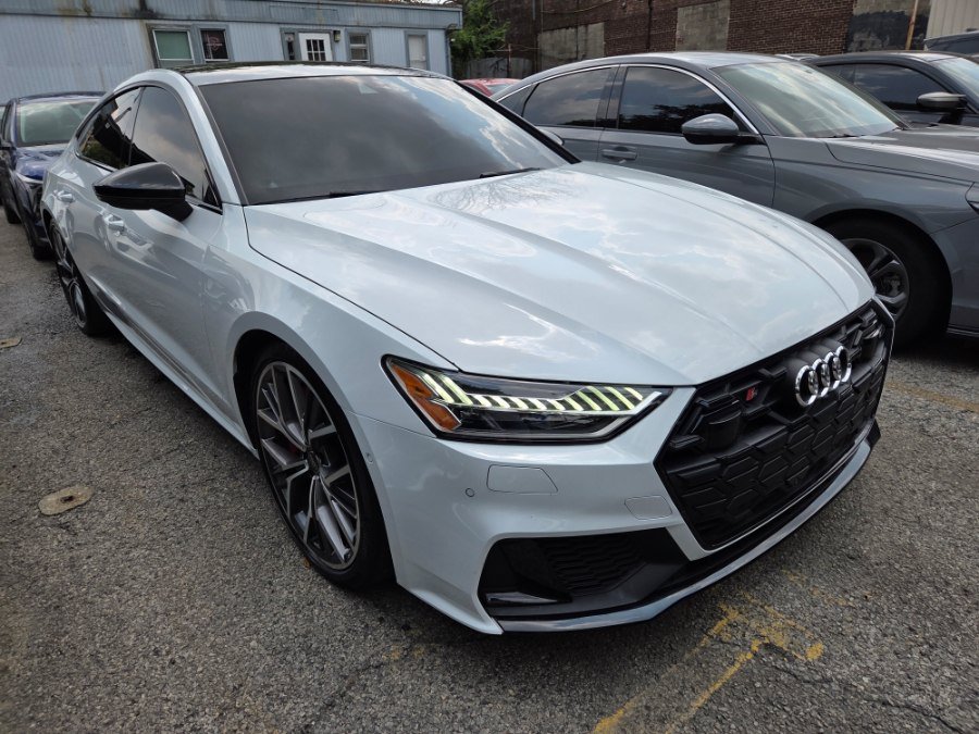 Used 2024 Audi S7 Prestige w/ Prestige Package AWD/4WD image 3