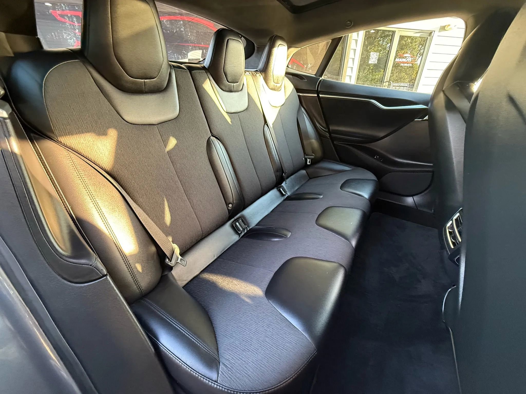 Used 2016 Tesla Model S 75 image 27