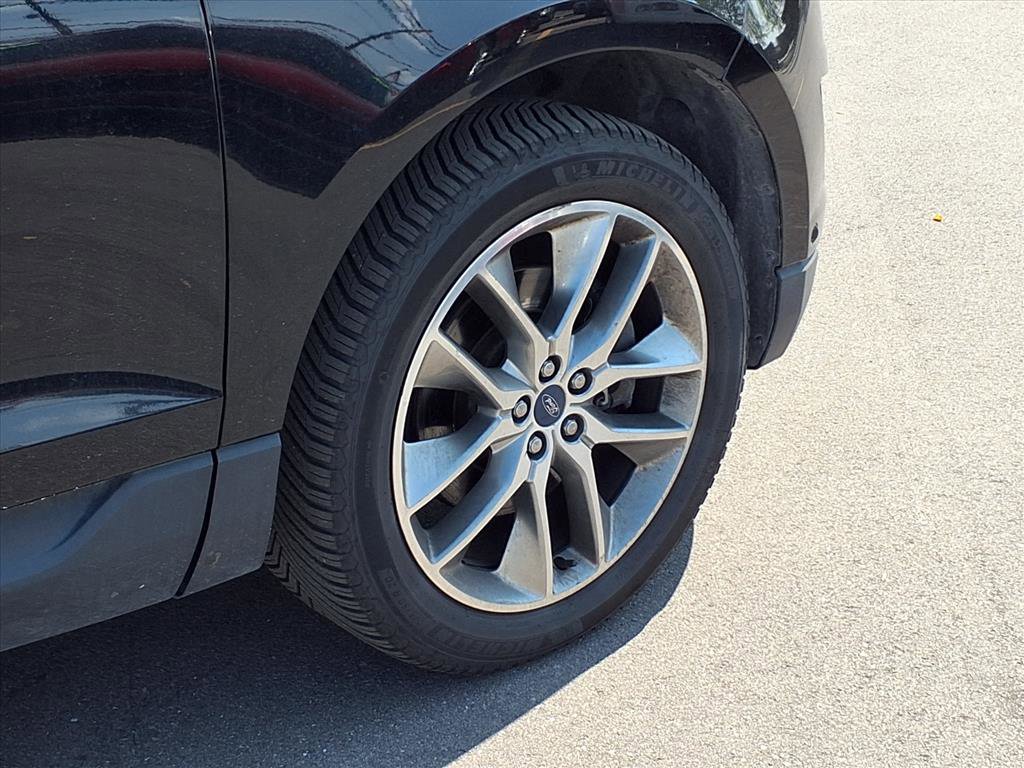 Used 2016 Ford Edge Titanium w/ Equipment Group 302A image 30