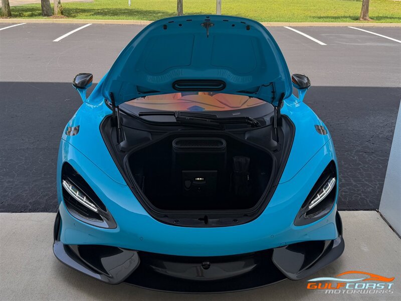 Used 2022 McLaren 765LT RWD image 40