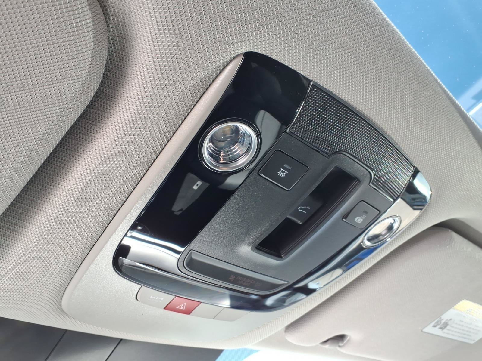 New 2026 Kia Sorento S w/ S Panoramic Sunroof Package FWD image 19