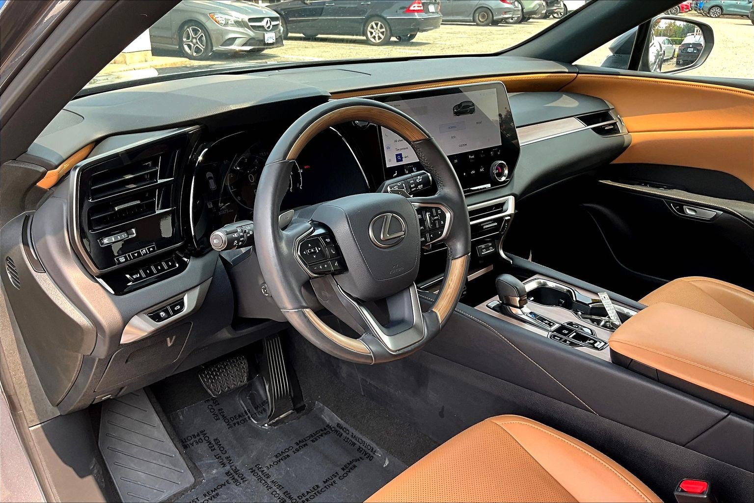 Used 2023 Lexus RX 350 Premium w/ Accessory Package (Z1) AWD/4WD image 13