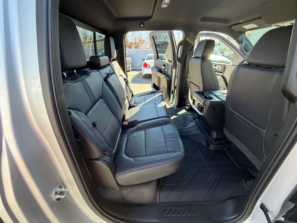 Used 2021 Chevrolet Silverado 3500 High Country image 45