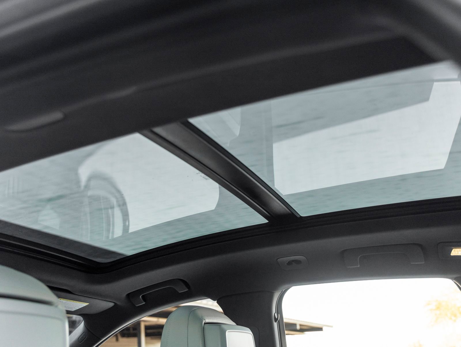 Certified 2023 Porsche Macan image 26