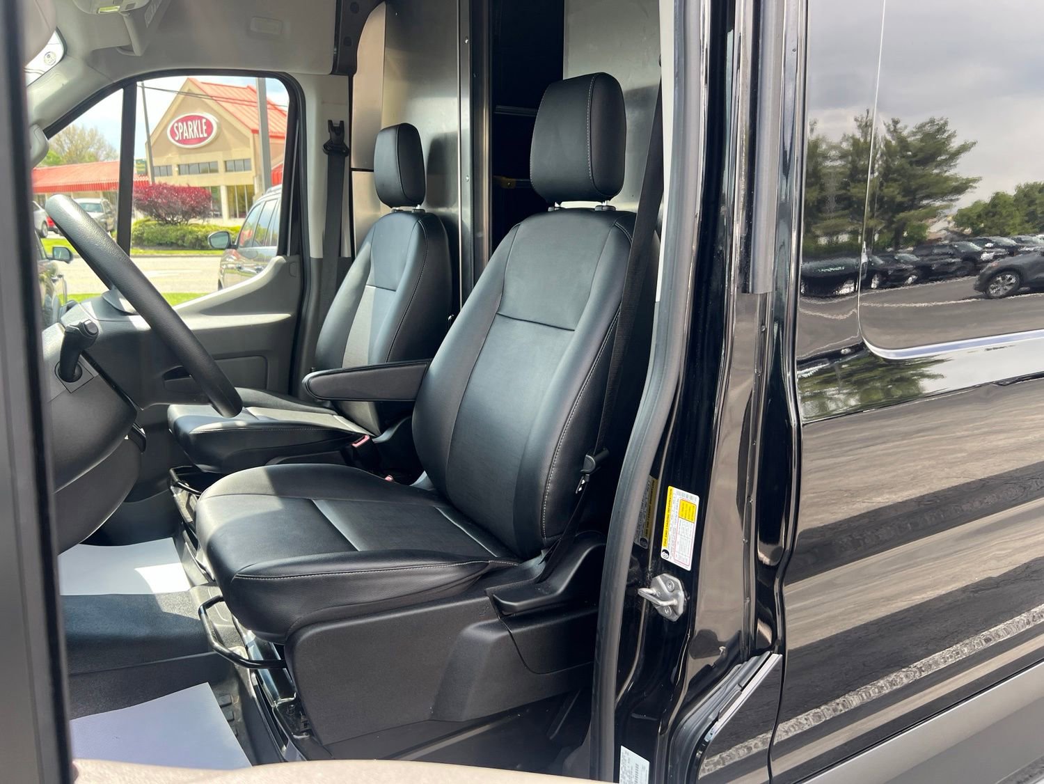 Used 2023 Ford Transit 250 148 High Roof Extended w/ Load Area Protection Package RWD image 19