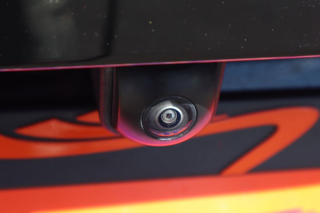 Used 2025 Kia Carnival image 54