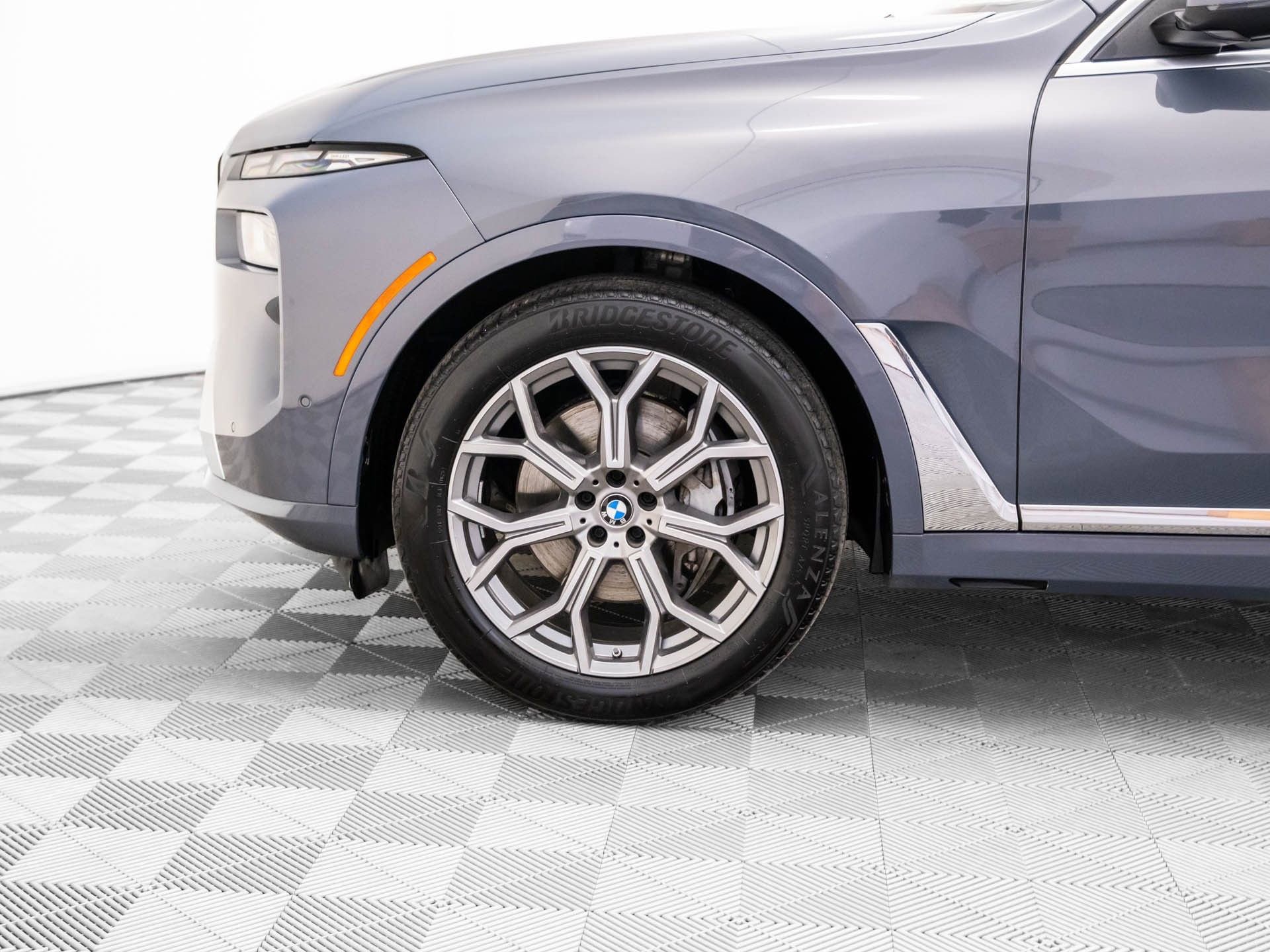 Certified 2023 BMW X7 xDrive40i w/ Premium Package image 38