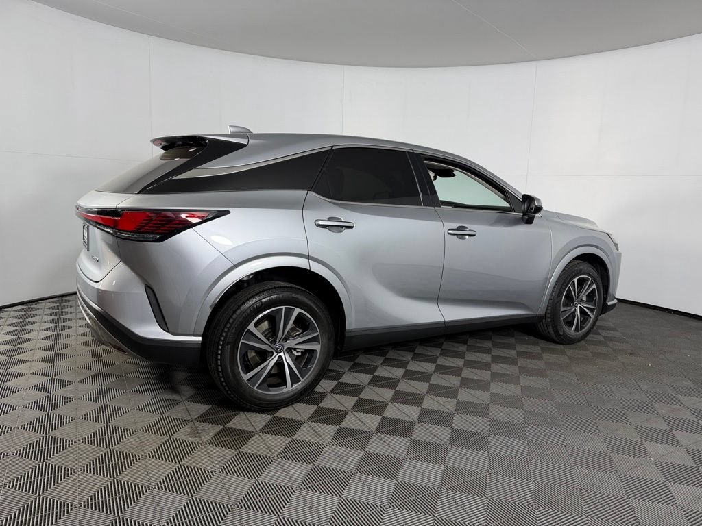 Used 2024 Lexus RX 350 FWD image 8