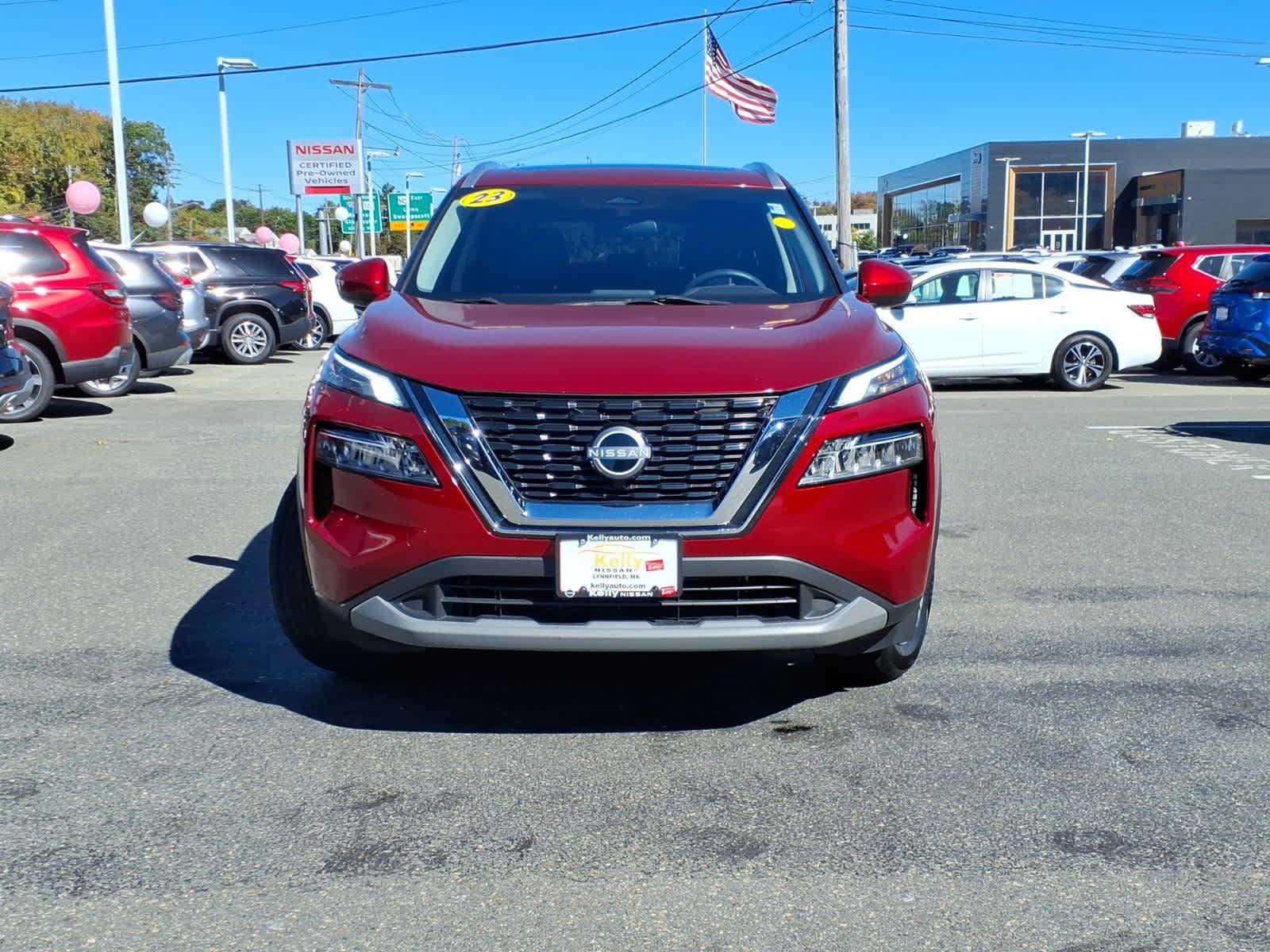 Used 2023 Nissan Rogue SV w/ SV Premium B Package AWD/4WD image 2