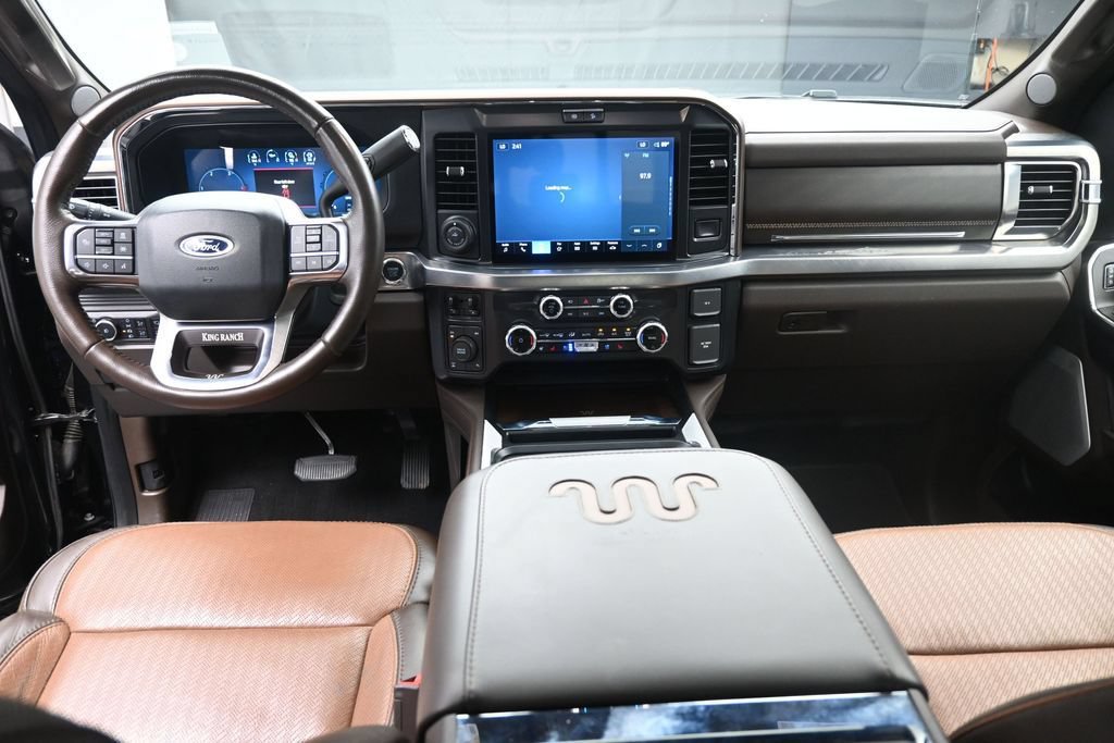 Used 2025 Ford F250 King Ranch AWD/4WD image 9