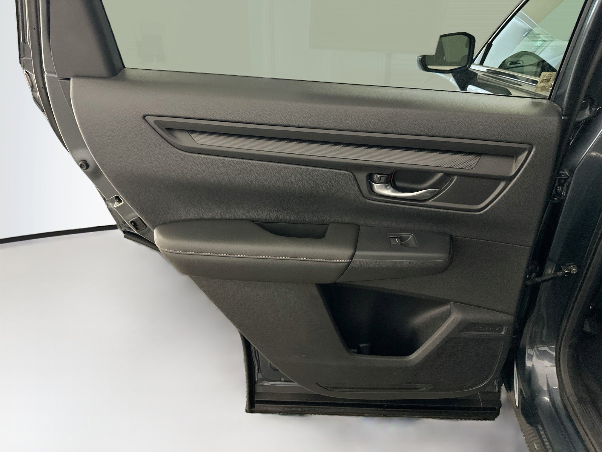 Used 2025 Honda CR-V Sport image 27