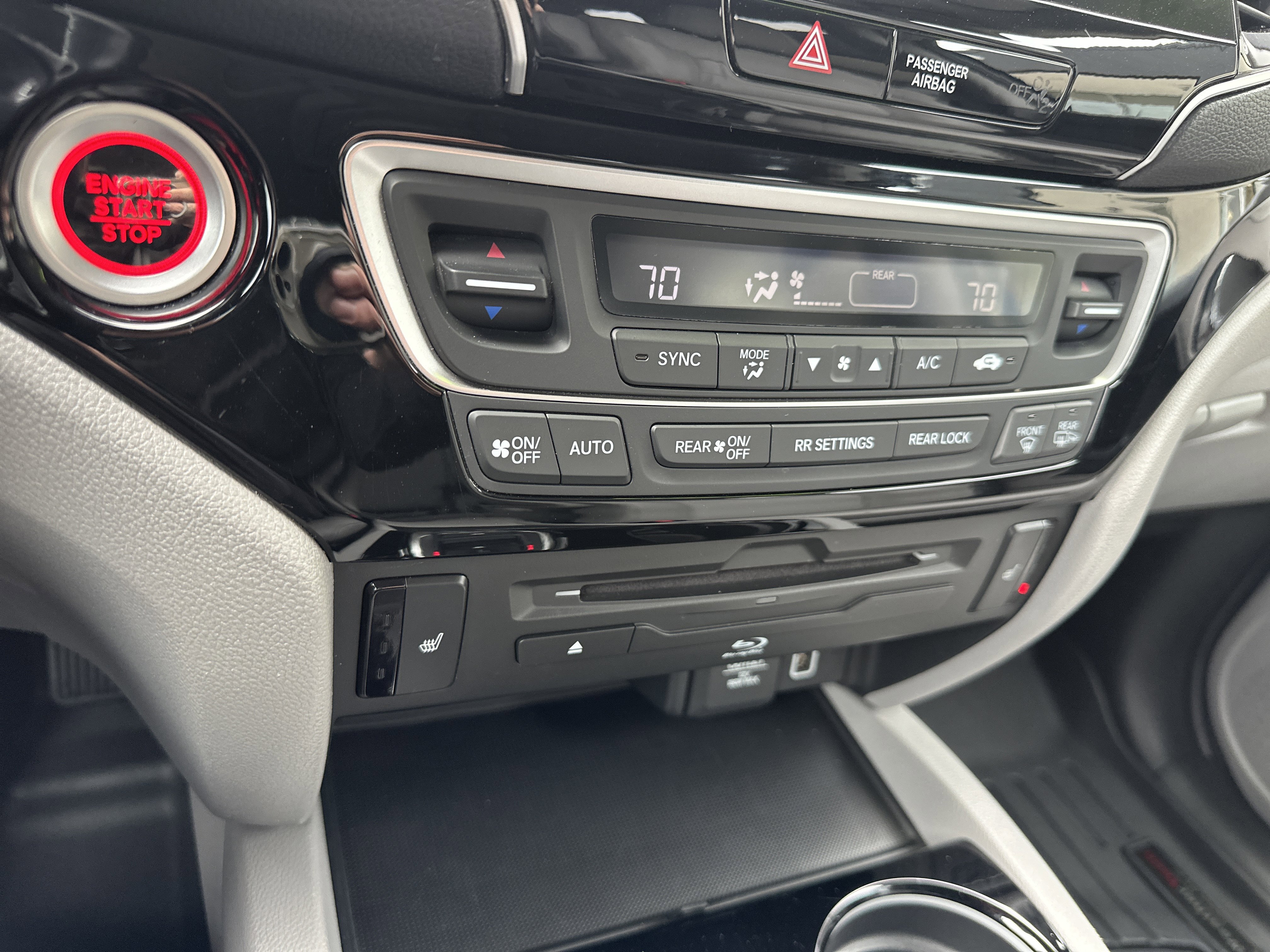 Used 2019 Honda Pilot Touring image 19
