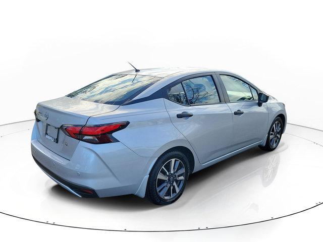 Used 2024 Nissan Versa S w/ S Plus Package image 4