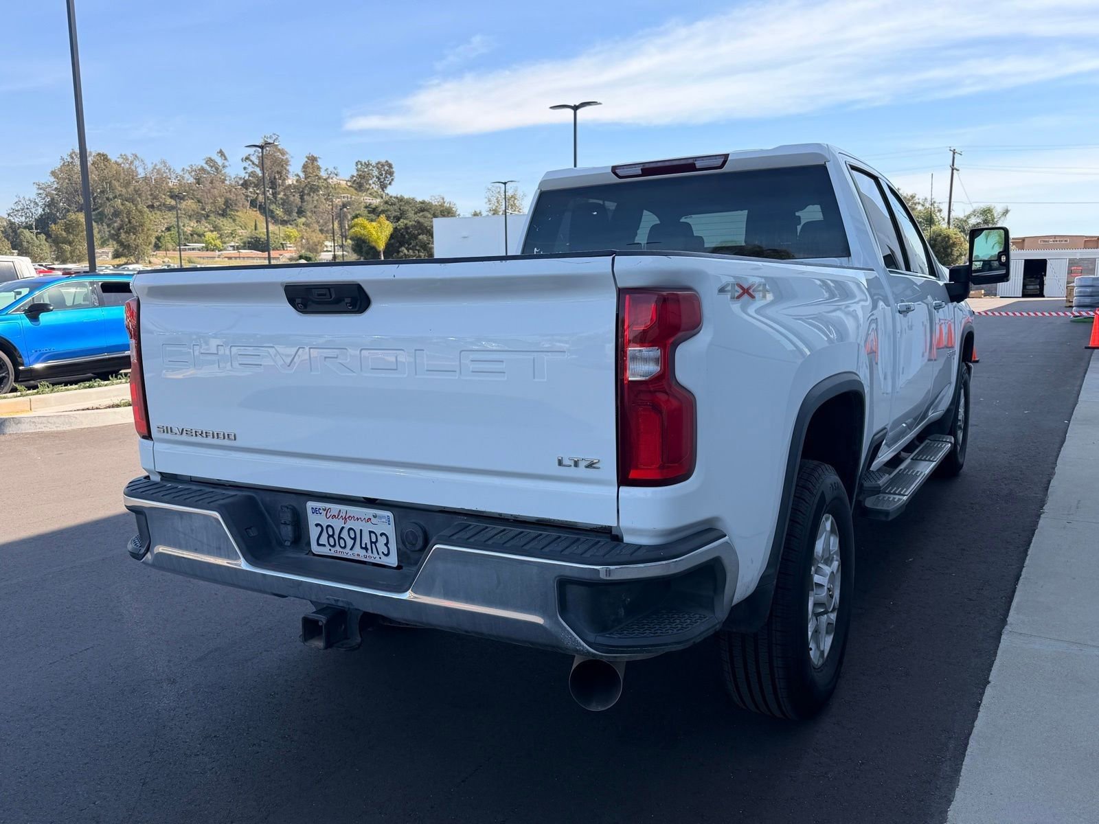 Used 2023 Chevrolet Silverado 2500 LTZ image 7