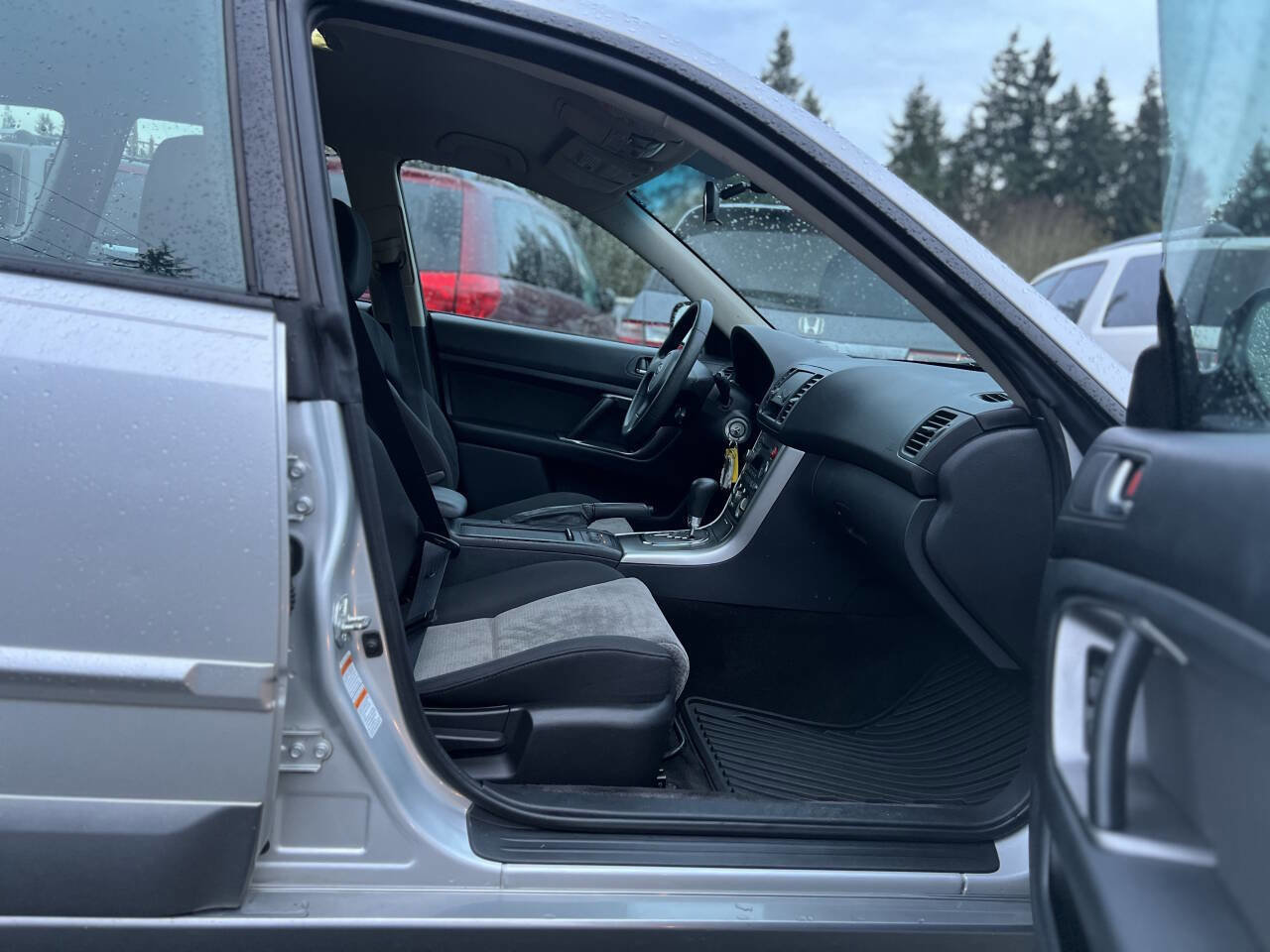 Used 2005 Subaru Outback 2.5i image 18