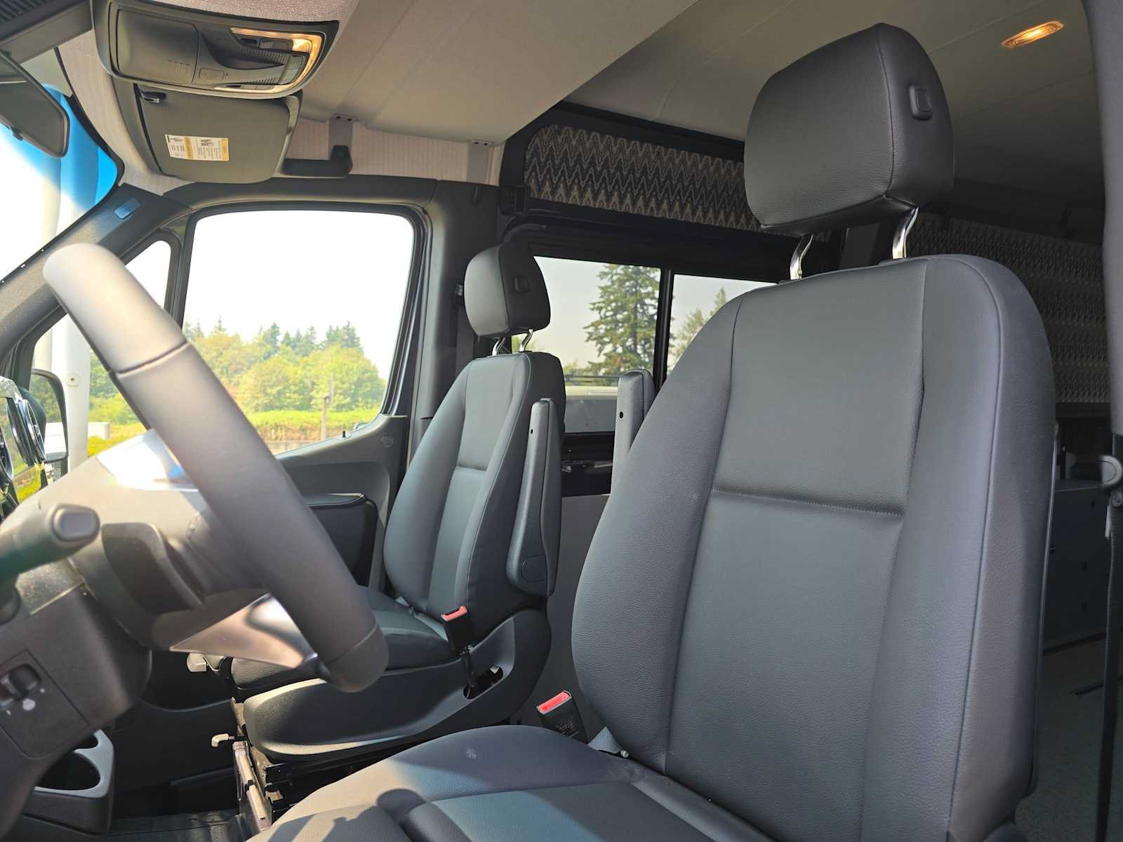 Used 2026 Mercedes-Benz Sprinter 2500 image 22