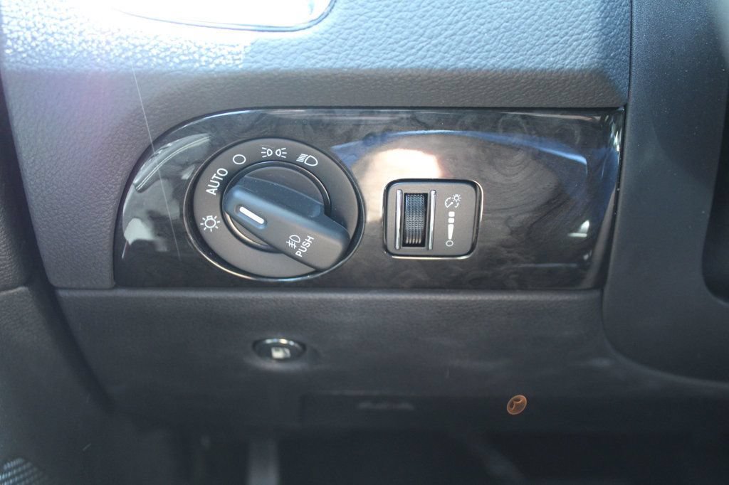 Used 2017 Dodge Durango Citadel RWD image 23