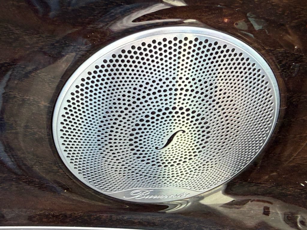 Used 2019 Mercedes-Benz E 300 image 25