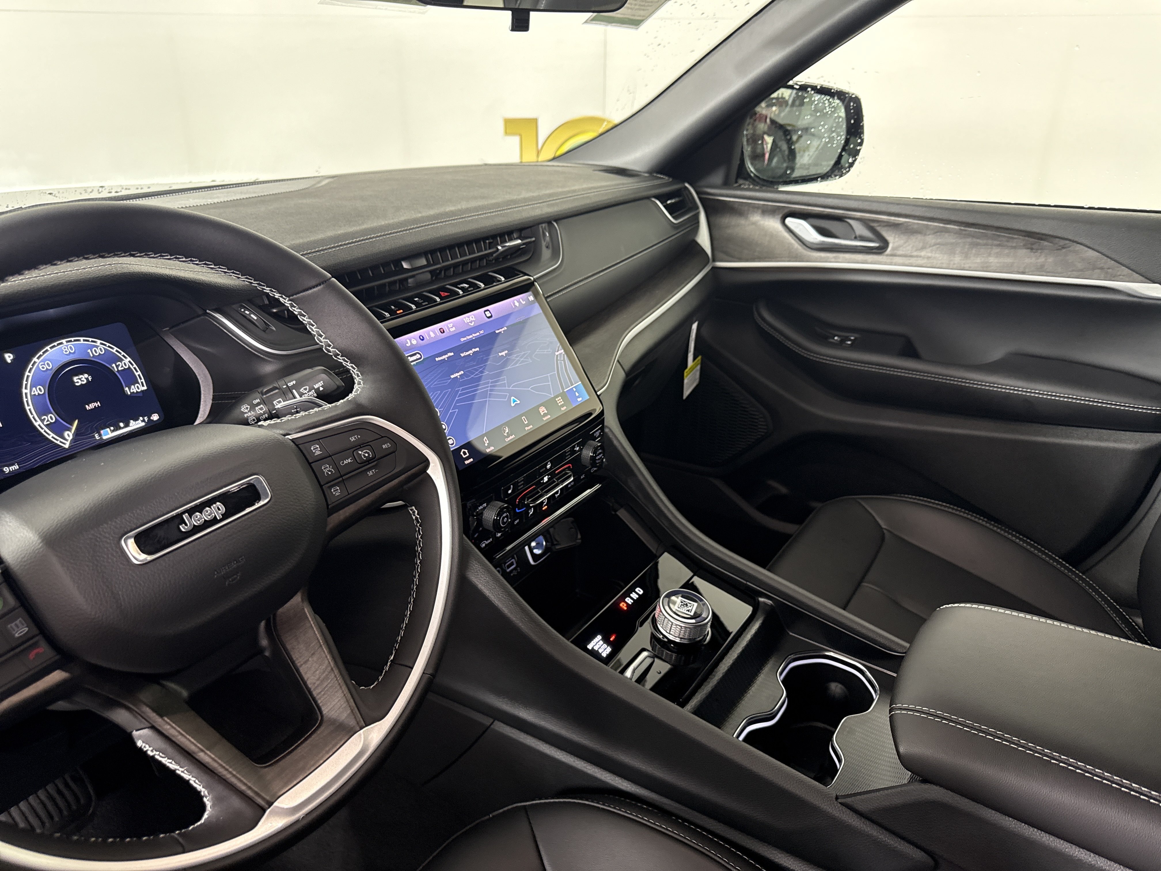 New 2025 Jeep Grand Cherokee Limited AWD/4WD image 27