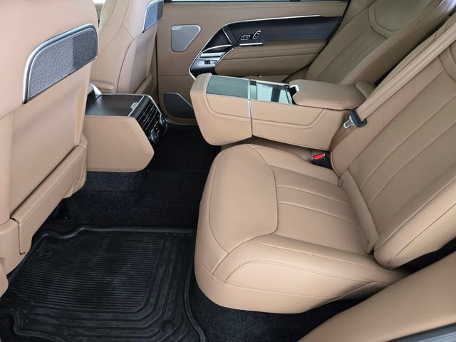 New 2026 Land Rover Range Rover Long Wheelbase Autobiography AWD/4WD image 5