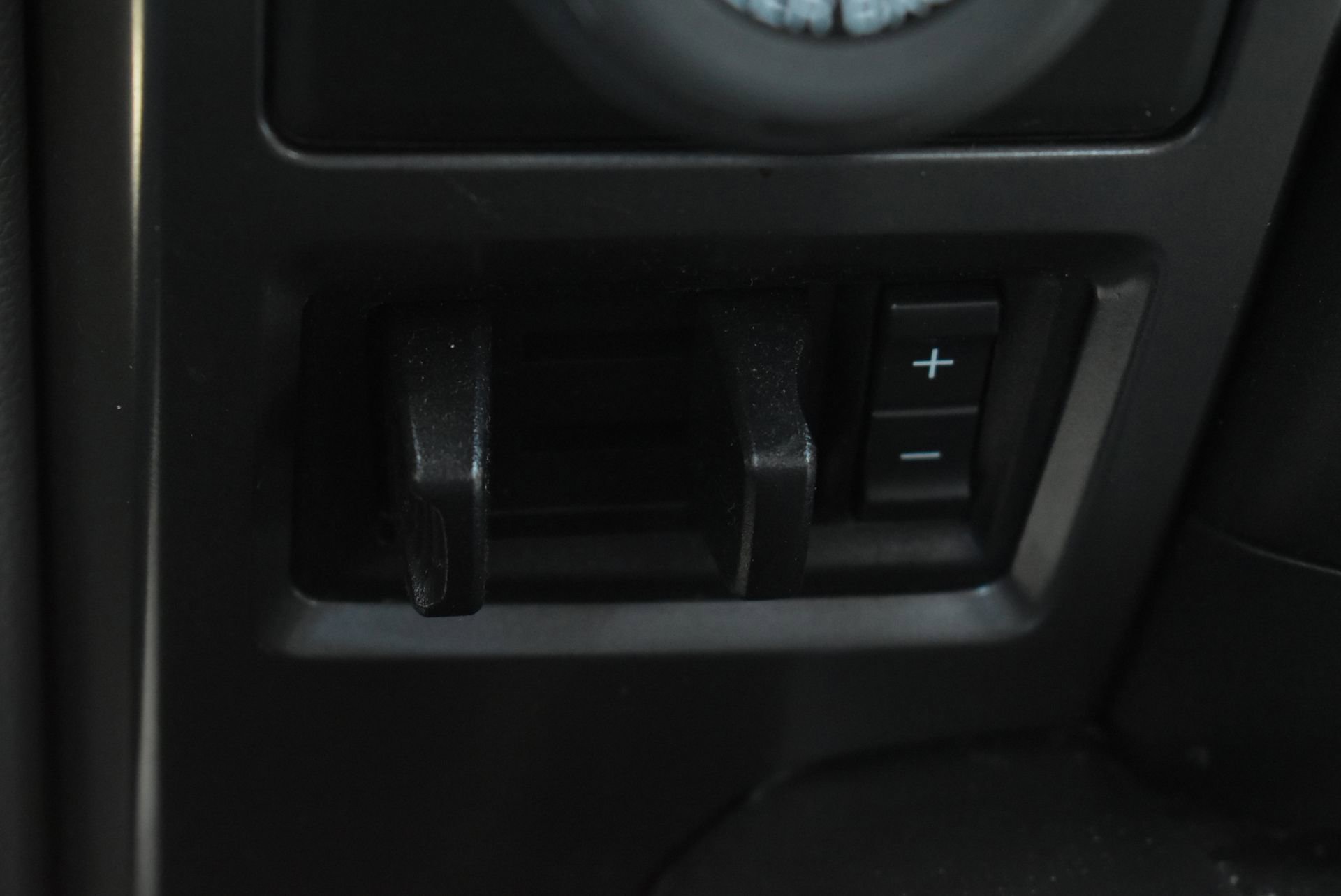 Certified 2019 Ford F150 XLT w/ Equipment Group 302A Luxury image 32