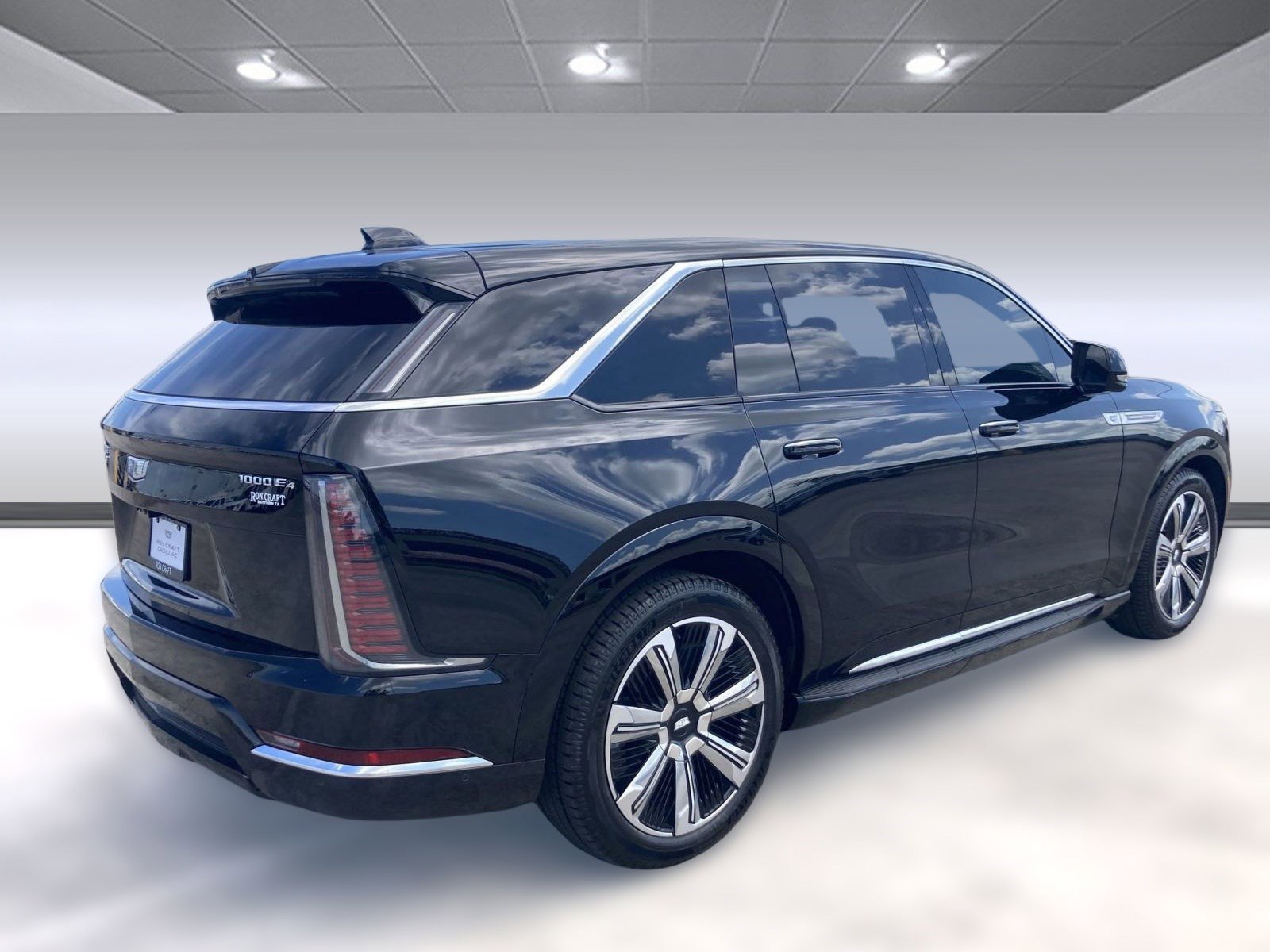 New 2026 Cadillac Escalade IQ Luxury 1 w/ LPO, Floor Liner Package image 8