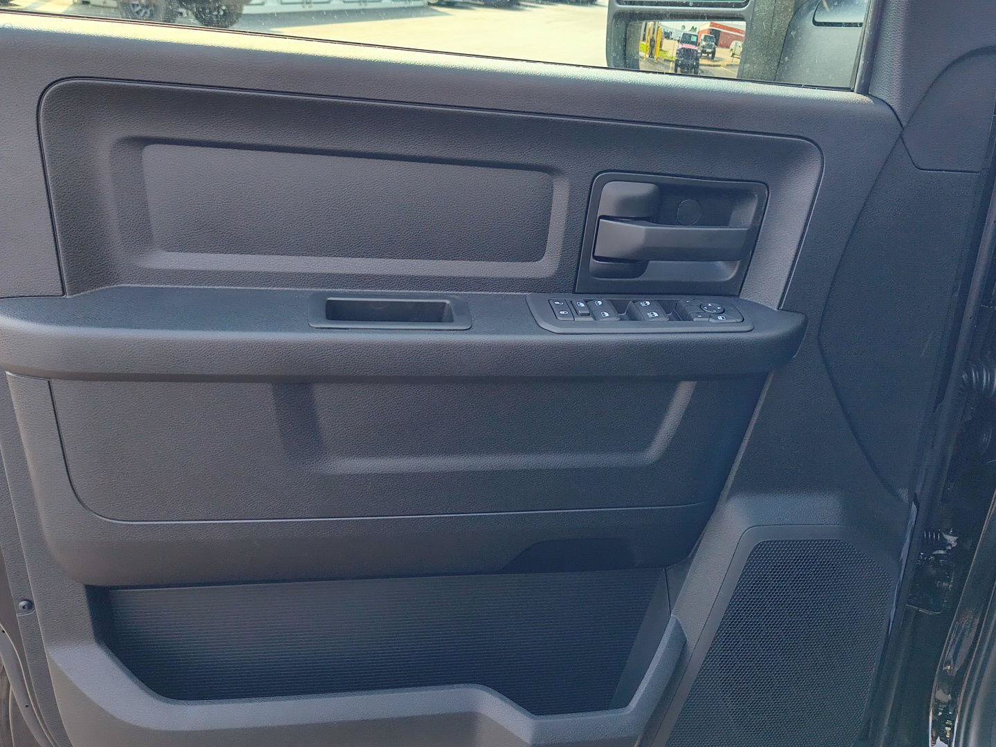 New 2027 RAM 3500 Tradesman AWD/4WD image 4