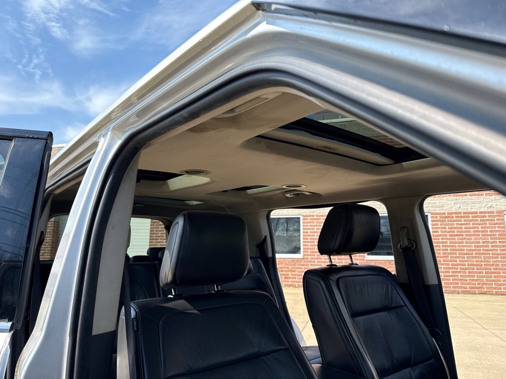 Used 2010 Ford Flex SEL FWD image 14