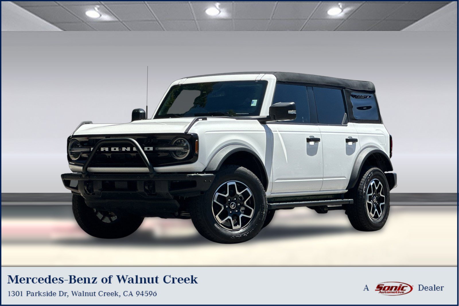 Used 2024 Ford Bronco Outer Banks AWD/4WD image 1