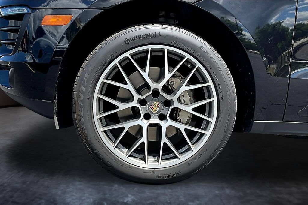 Used 2015 Porsche Macan S AWD/4WD image 34