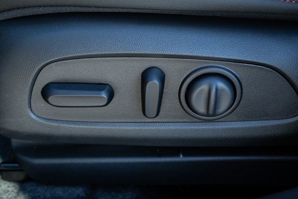 New 2026 Chevrolet Trax RS image 22