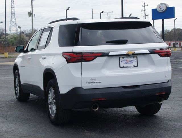 Used 2023 Chevrolet Traverse LT image 16