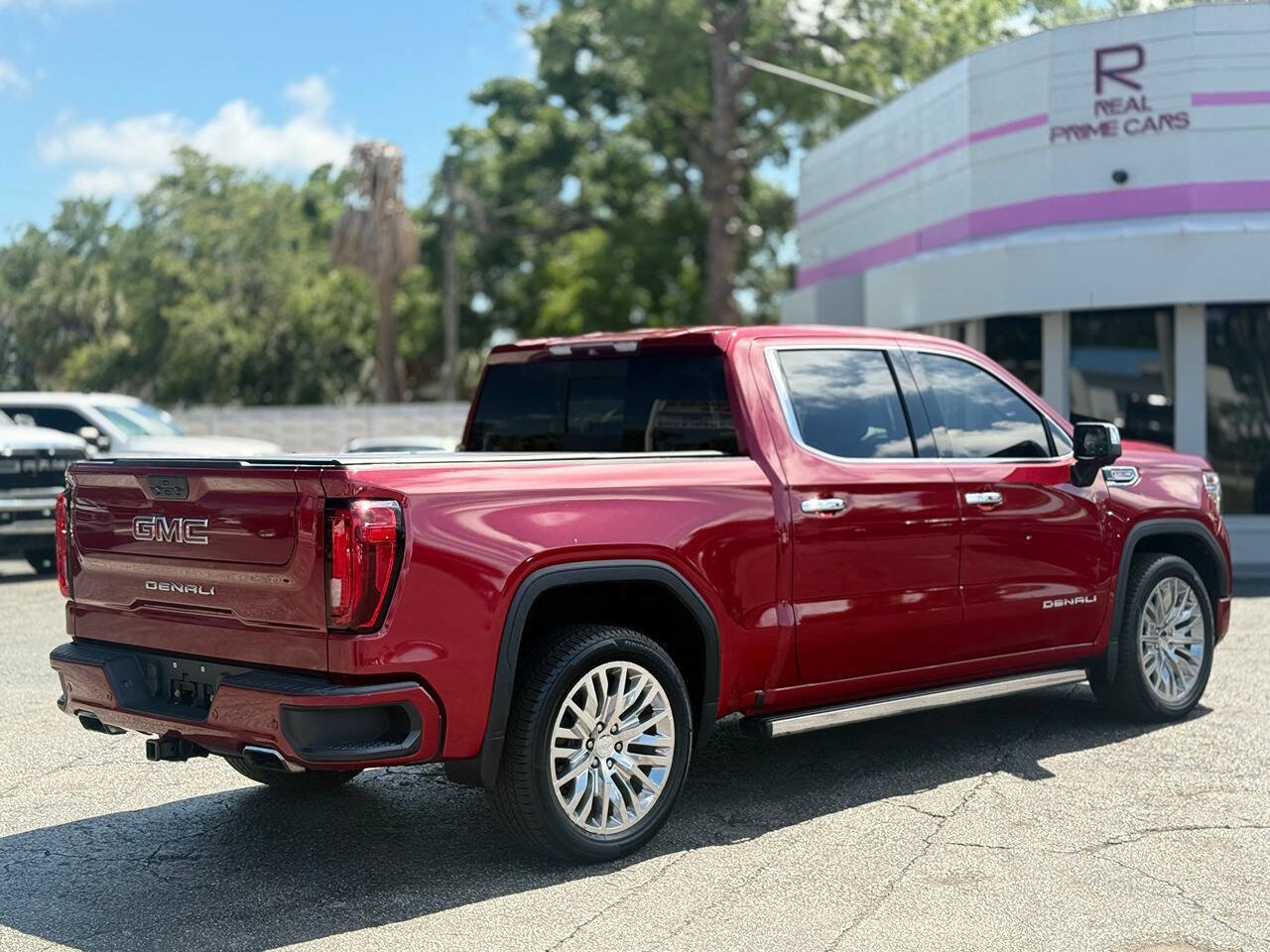 Used 2019 GMC Sierra 1500 Denali w/ Denali Ultimate Package AWD/4WD image 7
