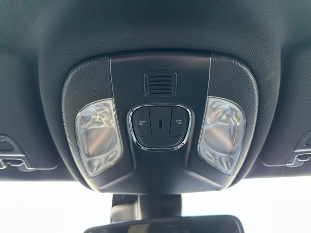 New 2026 Jeep Compass Latitude AWD/4WD image 36