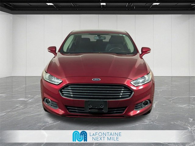 Used 2016 Ford Fusion SE w/ Equipment Group 202A image 8
