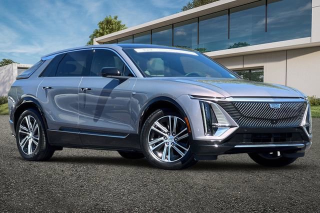 Certified 2024 Cadillac Lyriq Luxury RWD image 1