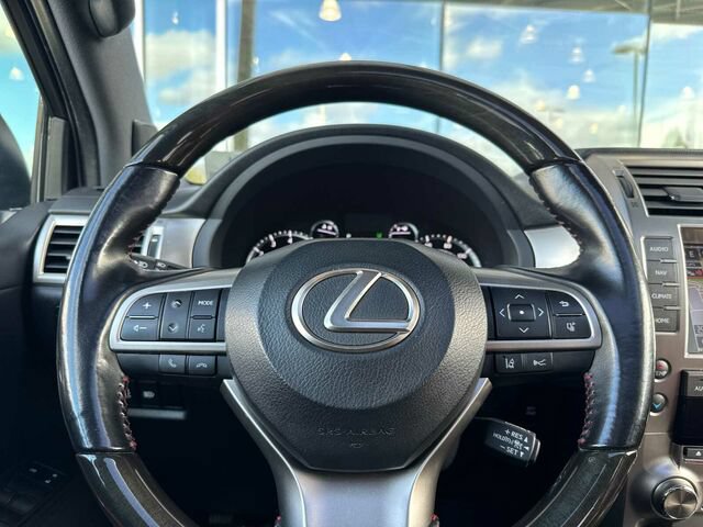 Used 2020 Lexus GX 460 Premium w/ Premium Package AWD/4WD image 28