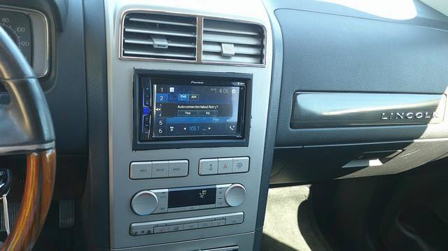 Used 2007 Lincoln MKX 2WD image 7
