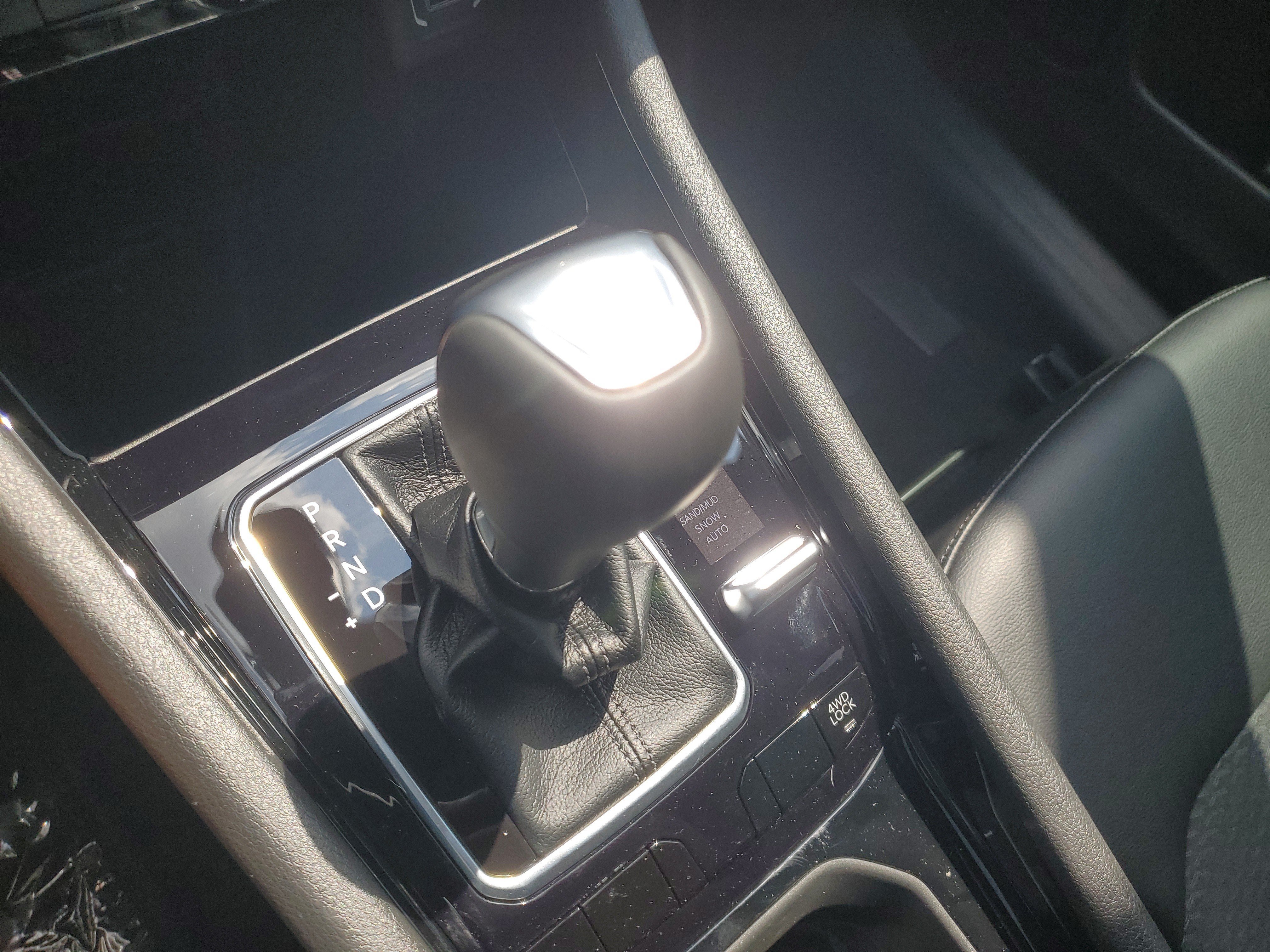 New 2026 Jeep Compass Latitude AWD/4WD image 19