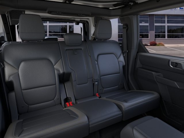 New 2026 Ford Bronco Outer Banks w/ Sasquatch Package AWD/4WD image 11