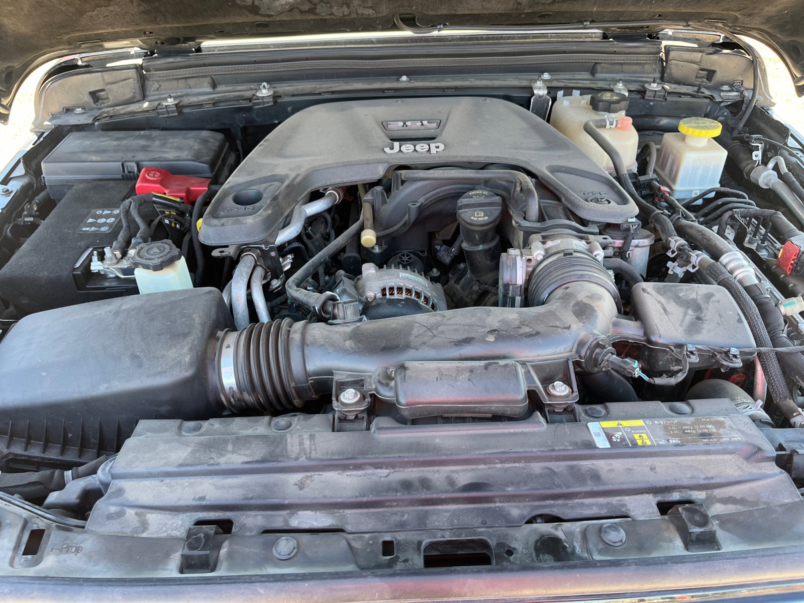 Used 2020 Jeep Gladiator Sport w/ Quick Order Package 24S image 21