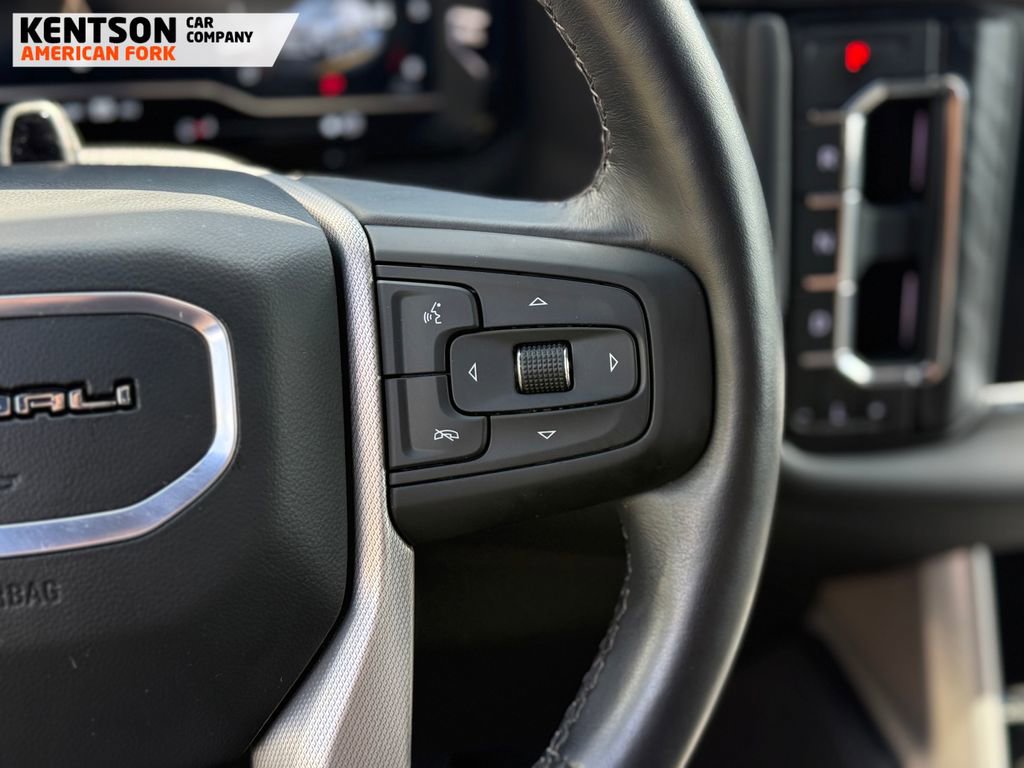 Used 2024 GMC Yukon XL Denali w/ Advanced Technology Package AWD/4WD image 15