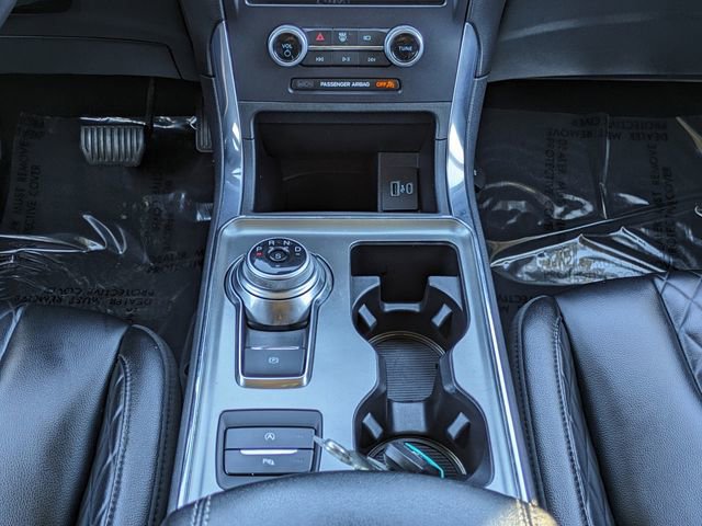 Used 2023 Ford Edge Titanium image 21