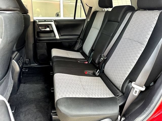 Used 2024 Toyota 4Runner SR5 AWD/4WD image 17