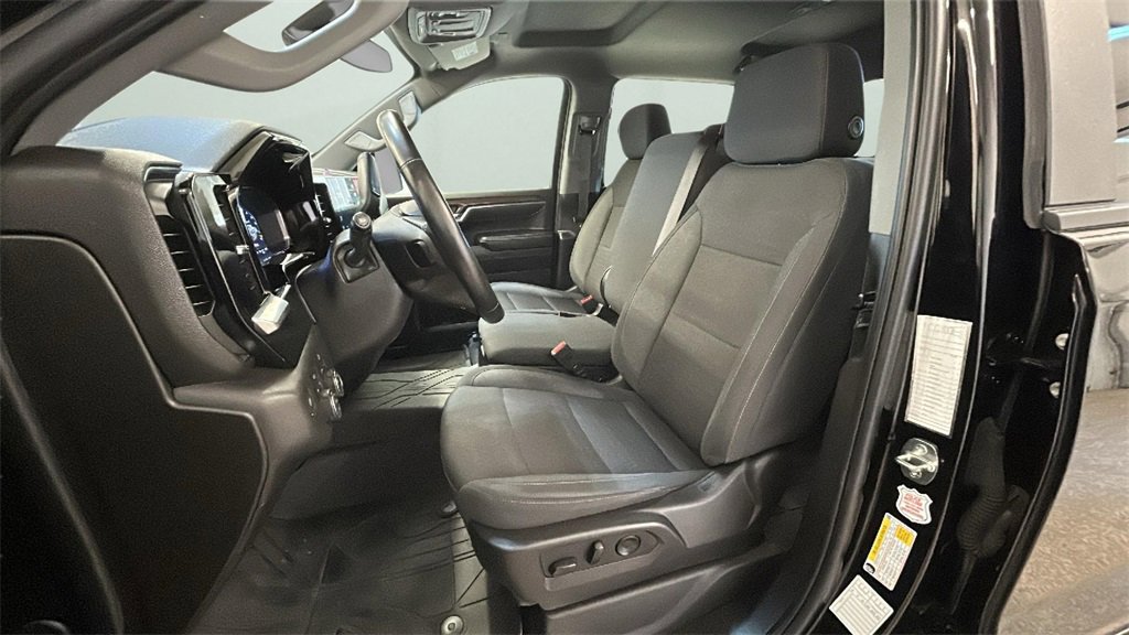 Used 2024 Chevrolet Silverado 1500 LT w/ Protection Package image 13